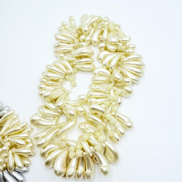 Vintage Wedding Hair Accessory Bracelet Kidney Shaped Faux Pearls Sets - Picture 3 of 10